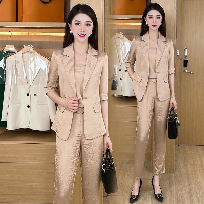 Kvinnemote Casual Business 3-delt sett (blazer+camisole+bukser)