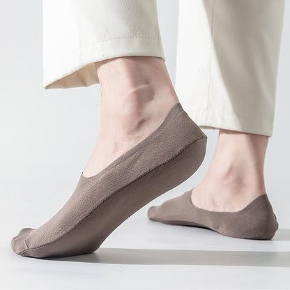🧦 50 % RABATT NÅ!🍃Ultratynne fôrede sklisikre sokker som ikke viser seg – Usynlige under sko, silikongrep og pustende – perfekte for loafers, joggesko eller flate sko 👟