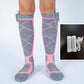 🥳2026 VARMT SALG🥳💞50 000+ SOLGT! 🔥🧦 50 % RABATT! Oppladbare varmesokker – karbonfiber med rask oppvarming, 6000 mAh batteri i opptil 9 timer. Perfekt for ski, fotturer og vintervarme! 🛡️✅
