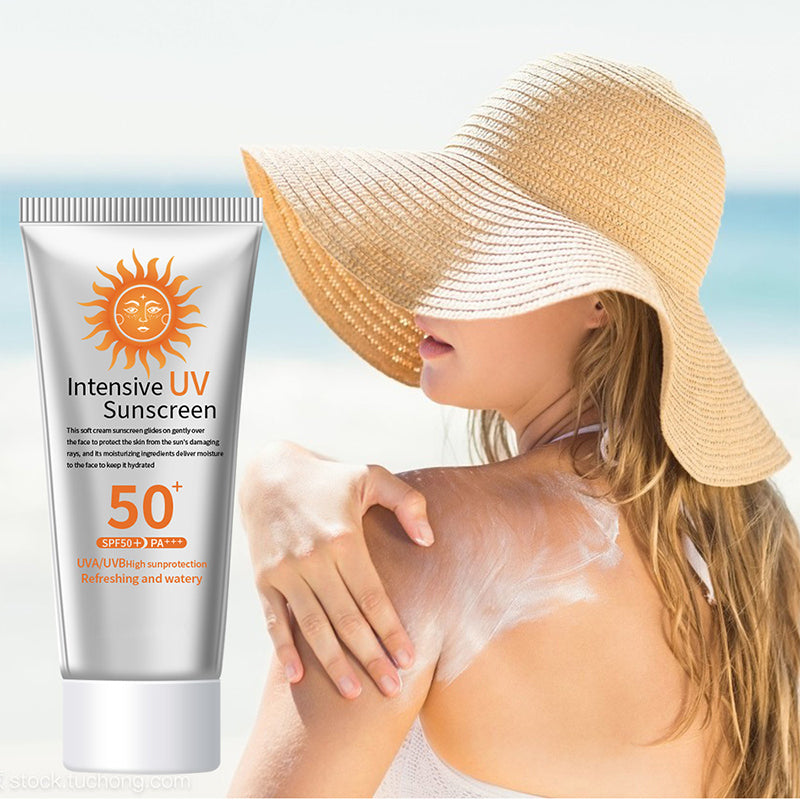Lett, fuktighetsgivende og svettebestandig solkrem SPF 50+
