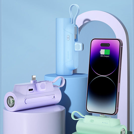 Multifunksjonell bærbar lader med kabel