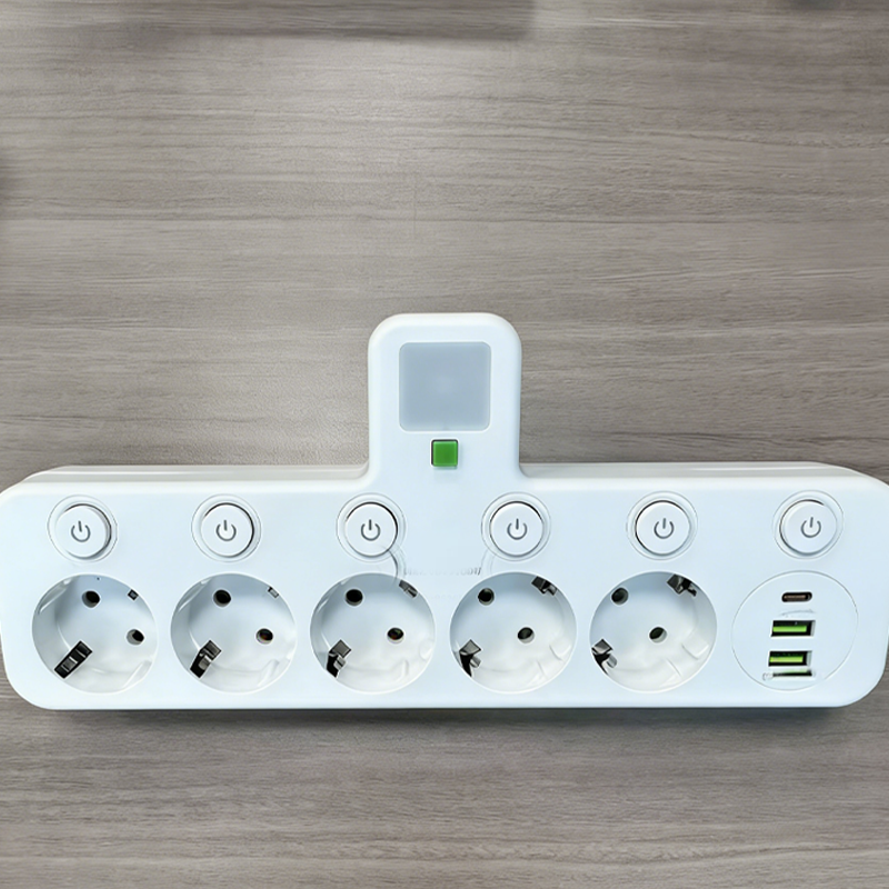 📢📢 50 % RABATT!! ⏰ Smart strømstrip med USB-porter