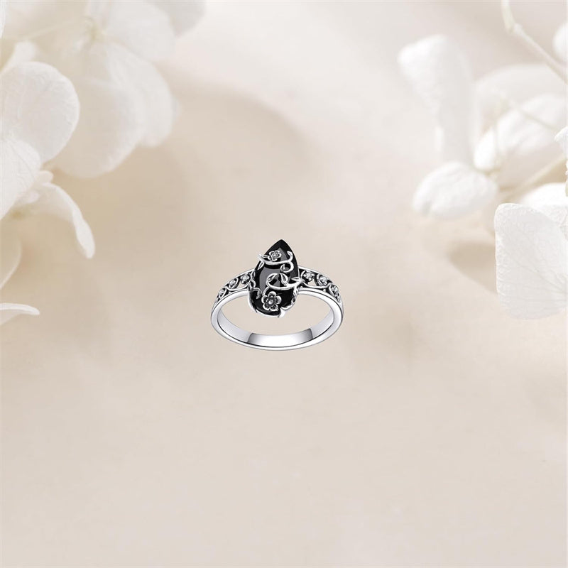 💍 50 % RABATT 🌸 | Bohemsk vintage-ring – blomstermønster og svart edelsten