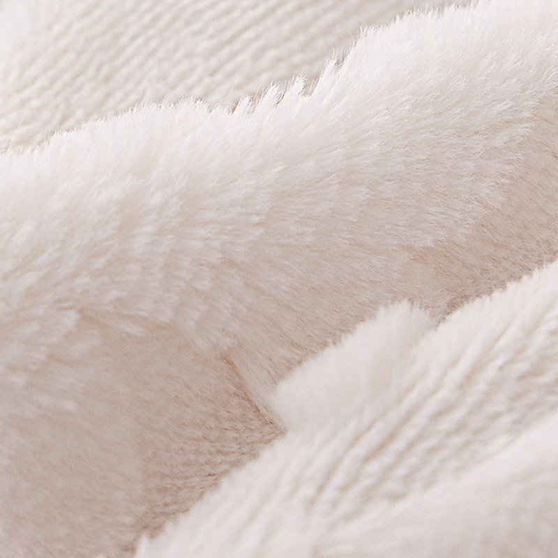 📢 50 % RABATT! Sofatrekk i imitert kaninpels med sklisikring 🛋️