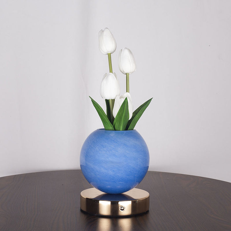 ⏳🔥TIDSBEGRENSET TILBUD: 50 % RABATT! ⏰Dekorativt LED-nattlys i form av en tulipan
