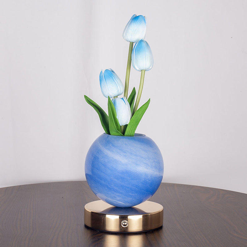 ⏳🔥TIDSBEGRENSET TILBUD: 50 % RABATT! ⏰Dekorativt LED-nattlys i form av en tulipan