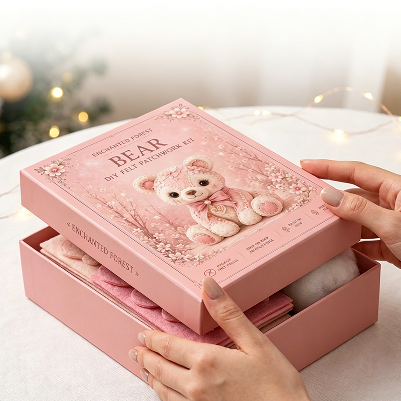 🎀49 % RABATT🎁DIY-kit för lapptäcke i filt: ”Pink Enchanted Forest”