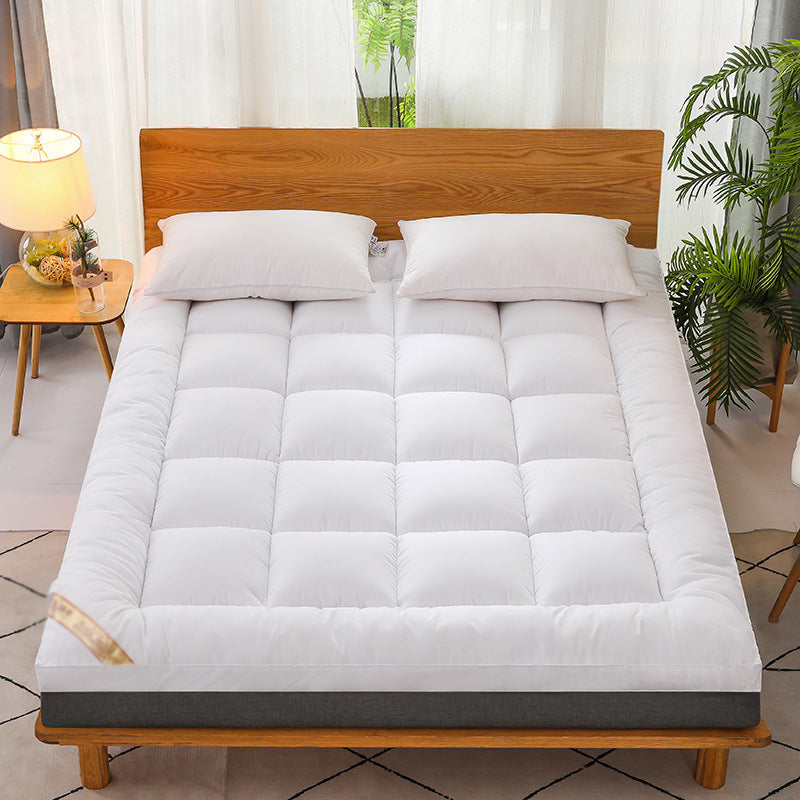 Myk, vattert overmadrass 🛏️ Et skyaktig lag med komfort – sovn inn i mykheten, våkn opp uthvilt ✨