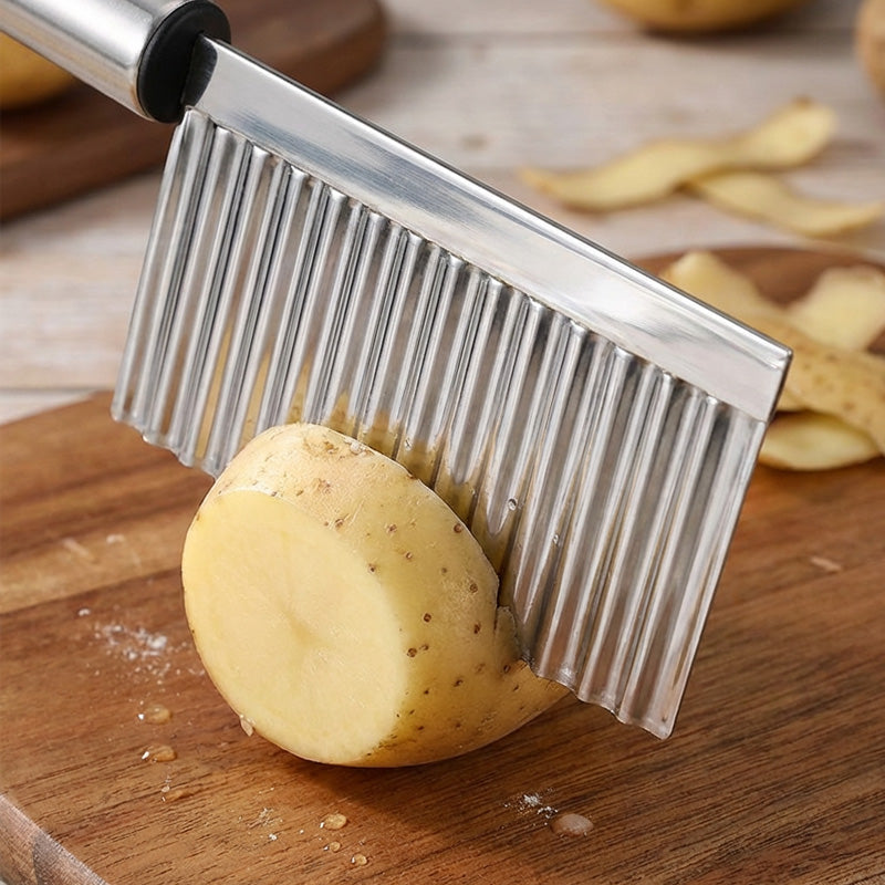 Rustfritt stålkniver med bølget egg